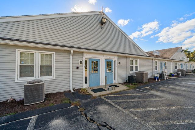 4 Barlows Landing Road 15 & 16, Pocasset, MA 02559