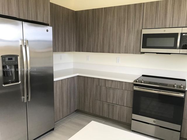 8102 NW 105th Court 8102, Doral, FL 33178