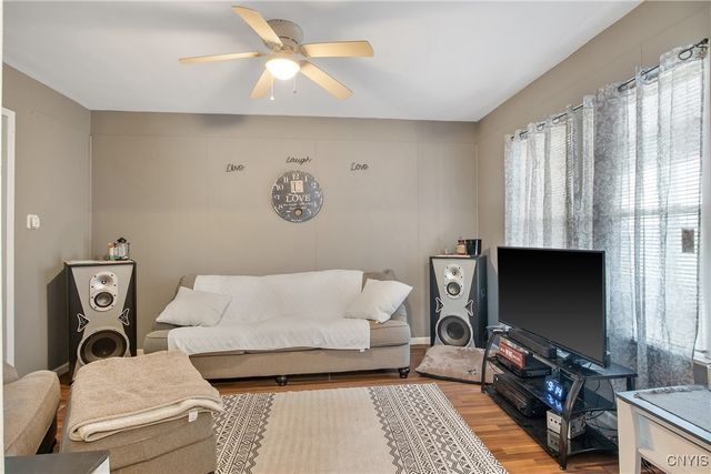 215 Cleveland Avenue, Syracuse, NY 13208