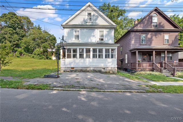 215 Cleveland Avenue, Syracuse, NY 13208