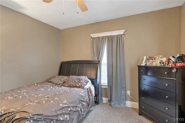 215 Cleveland Avenue, Syracuse, NY 13208