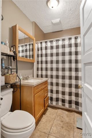 215 Cleveland Avenue, Syracuse, NY 13208