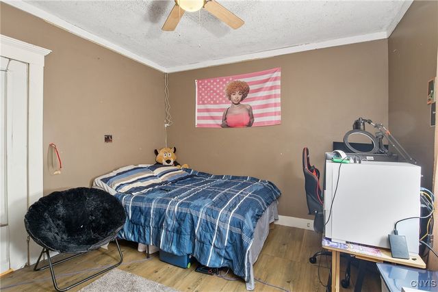 215 Cleveland Avenue, Syracuse, NY 13208