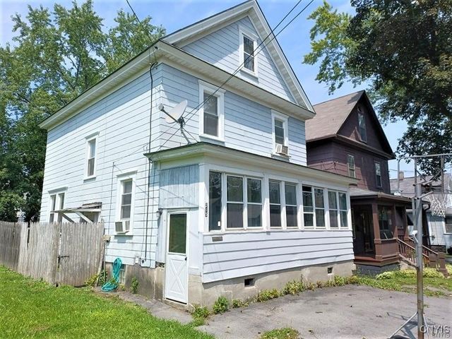215 Cleveland Avenue, Syracuse, NY 13208