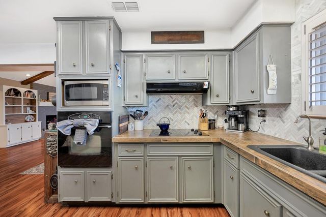 4005 S County Rd 1184, Midland, TX 79706