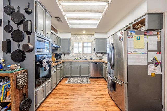 4005 S County Rd 1184, Midland, TX 79706