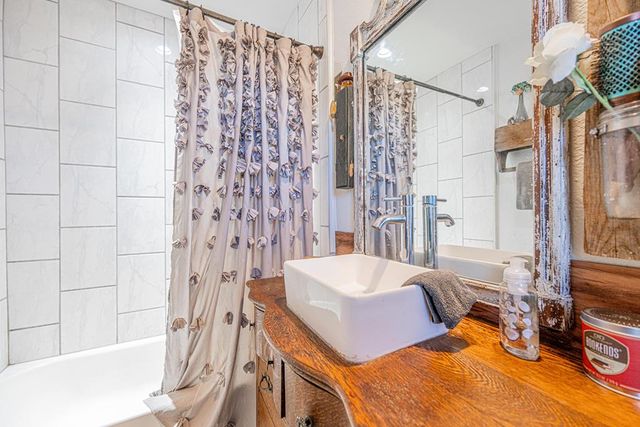 4005 S County Rd 1184, Midland, TX 79706