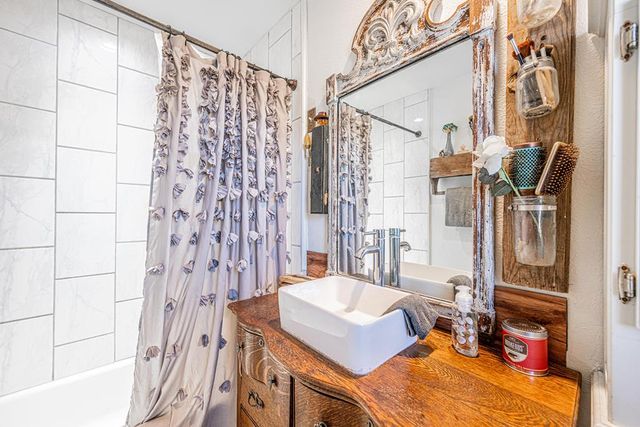 4005 S County Rd 1184, Midland, TX 79706