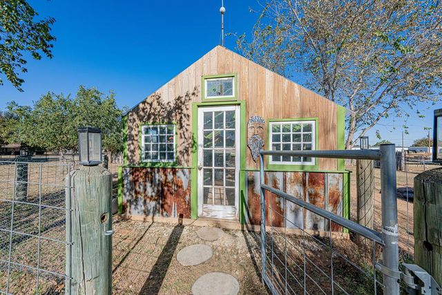 4005 S County Rd 1184, Midland, TX 79706