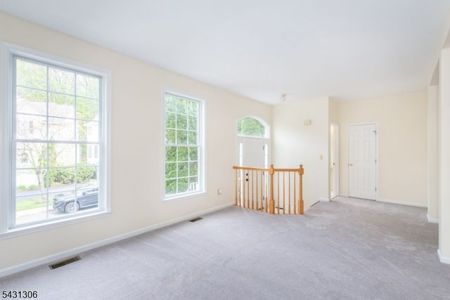 148 Arrowgate Dr, Randolph Twp., NJ 07869