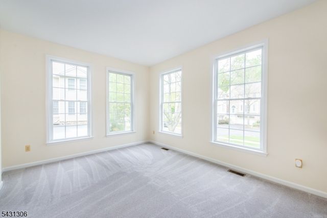 148 Arrowgate Dr, Randolph Twp., NJ 07869