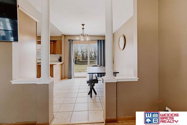 5129 S 94th Avenue, Omaha, NE 68127