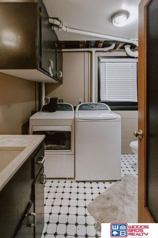 5129 S 94th Avenue, Omaha, NE 68127