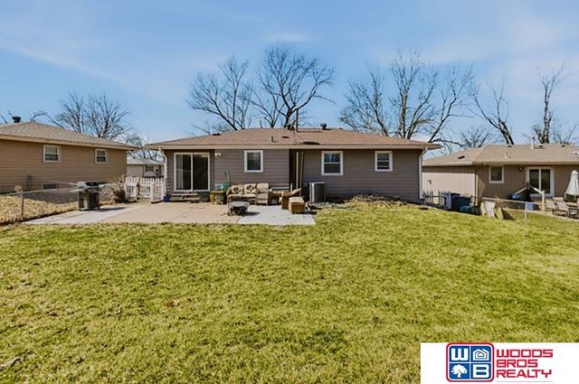 5129 S 94th Avenue, Omaha, NE 68127