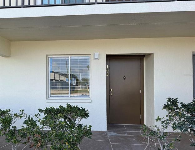4435 1ST STREET NE 103, St Petersburg, FL 33703