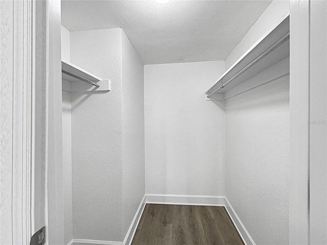 4435 1ST STREET NE 103, St Petersburg, FL 33703