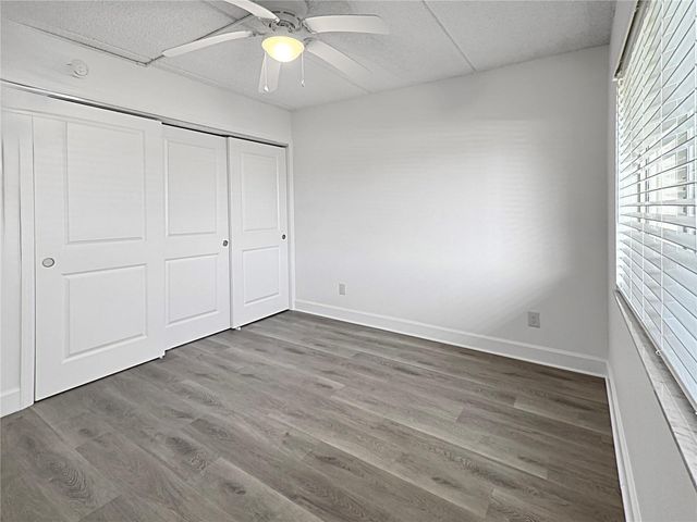 4435 1ST STREET NE 103, St Petersburg, FL 33703
