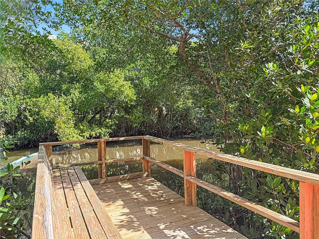 4435 1ST STREET NE 103, St Petersburg, FL 33703
