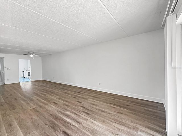 4435 1ST STREET NE 103, St Petersburg, FL 33703