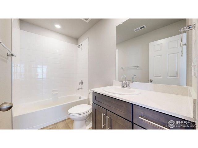 229 E 4th St, Berthoud, CO 80513