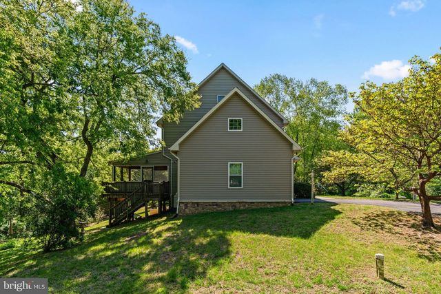 4218 SHOREHAM BEACH RD, Edgewater, MD 21037