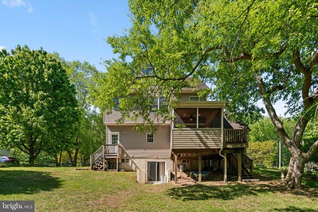 4218 SHOREHAM BEACH RD, Edgewater, MD 21037