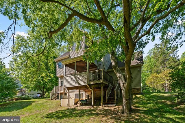4218 SHOREHAM BEACH RD, Edgewater, MD 21037