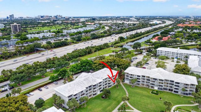 2461 Village Boulevard 101, West Palm Beach, FL 33409
