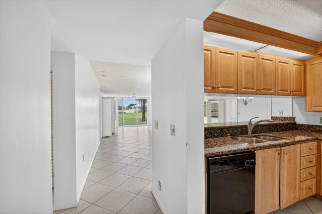 2461 Village Boulevard 101, West Palm Beach, FL 33409