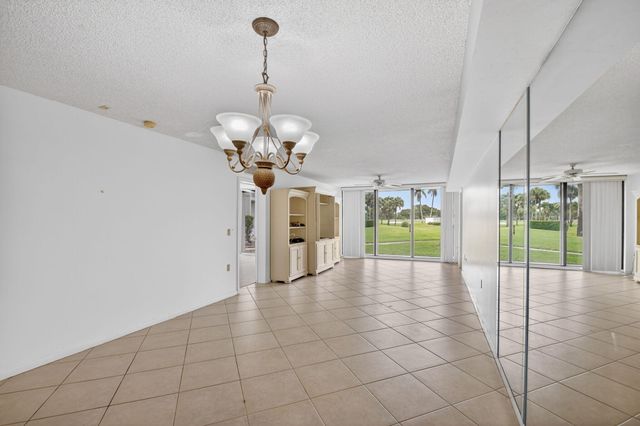 2461 Village Boulevard 101, West Palm Beach, FL 33409