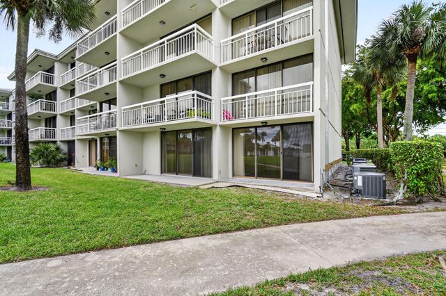 2461 Village Boulevard 101, West Palm Beach, FL 33409
