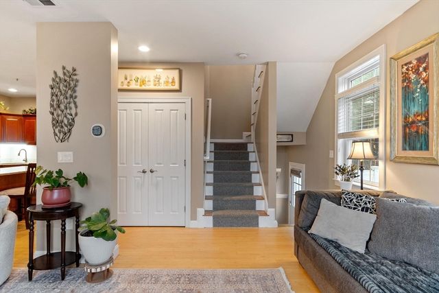 32 Rockway Ave 4C, Weymouth, MA 02188