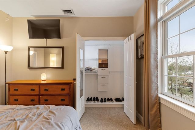 32 Rockway Ave 4C, Weymouth, MA 02188