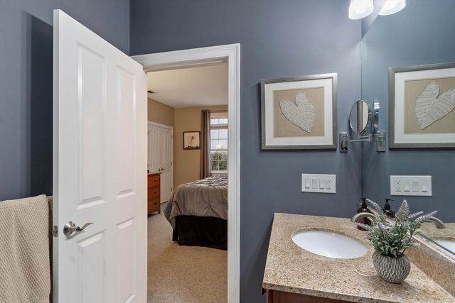 32 Rockway Ave 4C, Weymouth, MA 02188