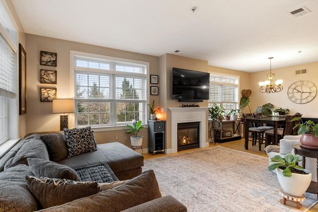 32 Rockway Ave 4C, Weymouth, MA 02188