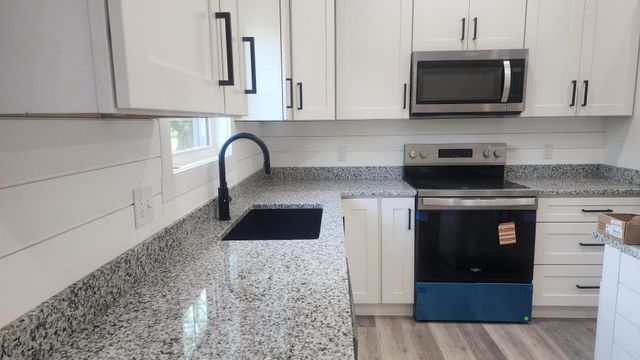 155 Airport Road, Junction City, KY 40440