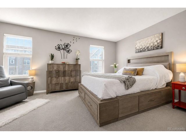 2058 S Balsam St, Lakewood, CO 80227