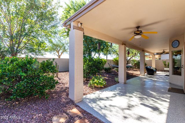 3211 E GLENEAGLE Drive, Chandler, AZ 85249