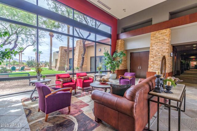 3211 E GLENEAGLE Drive, Chandler, AZ 85249