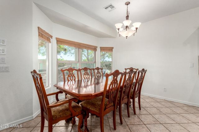 3211 E GLENEAGLE Drive, Chandler, AZ 85249