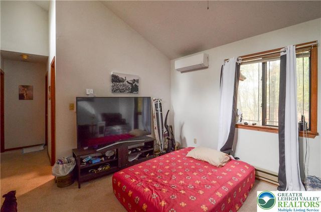 782 Clubhouse Drive, Middle Smithfield Twp, PA 18302