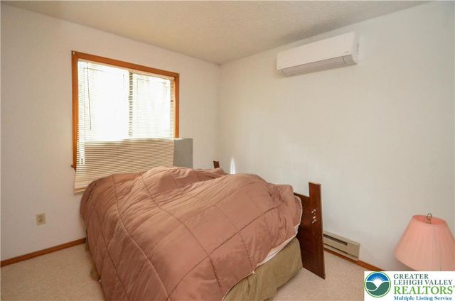 782 Clubhouse Drive, Middle Smithfield Twp, PA 18302