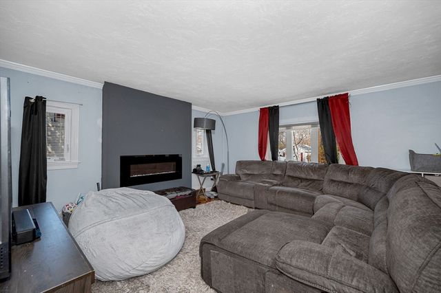 53 Westminster Ave, Haverhill, MA 01830