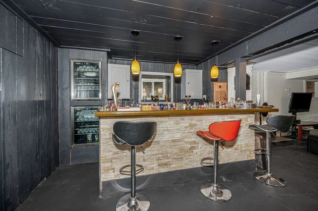 53 Westminster Ave, Haverhill, MA 01830