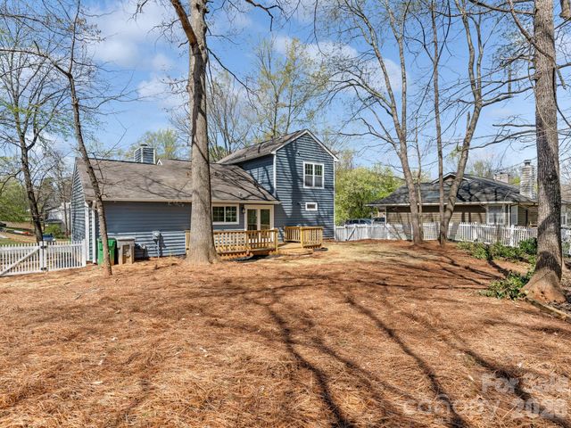 6223 Whitewater Drive, Charlotte, NC 28214
