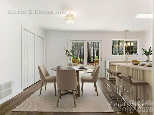 6223 Whitewater Drive, Charlotte, NC 28214