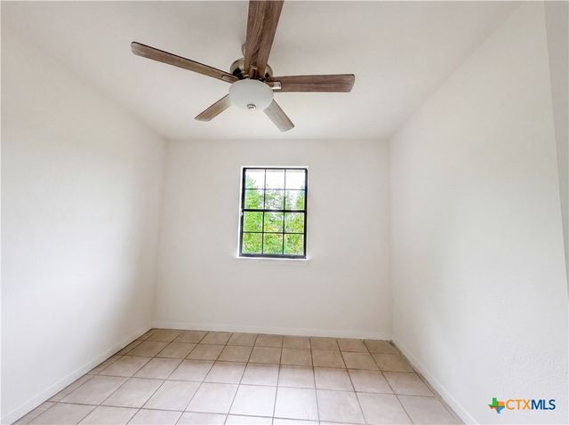 912 Hackberry Street, Copperas Cove, TX 76522