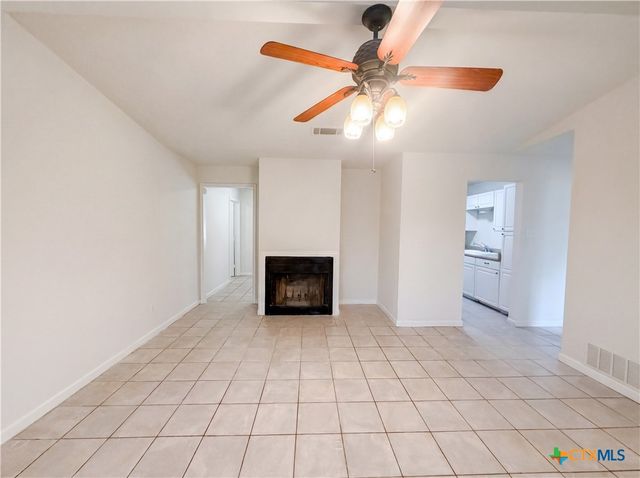 912 Hackberry Street, Copperas Cove, TX 76522