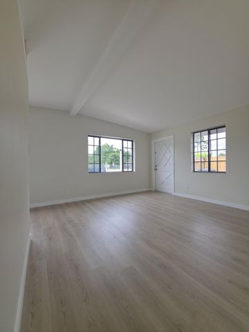 5536 PURDY Lane, West Palm Beach, FL 33415