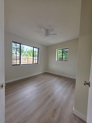 5536 PURDY Lane, West Palm Beach, FL 33415